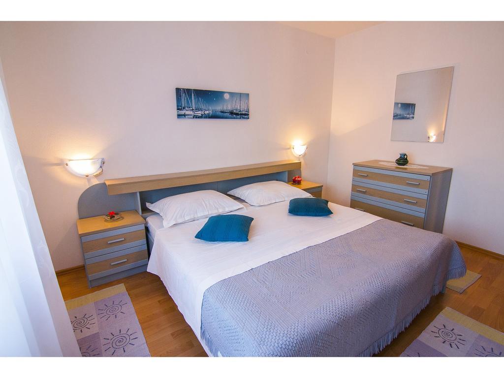 Apartment Miranda สลาทิเน ห้อง รูปภาพ